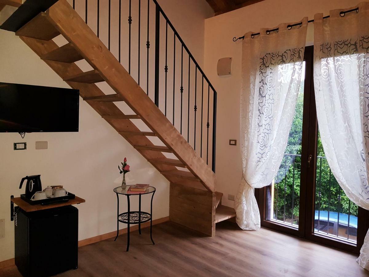 Hostal Cascina Ghitin Relais Asti Exterior foto