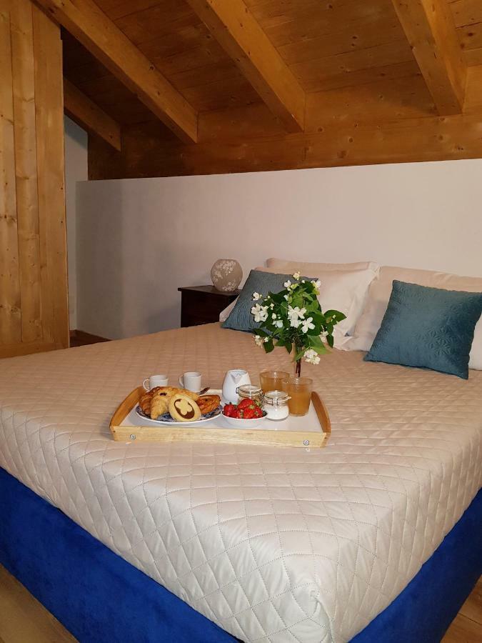 Hostal Cascina Ghitin Relais Asti Exterior foto