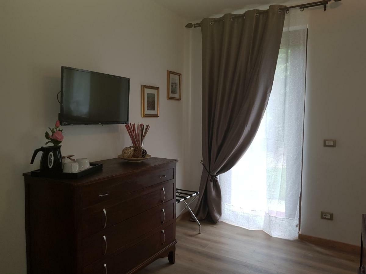 Hostal Cascina Ghitin Relais Asti Exterior foto